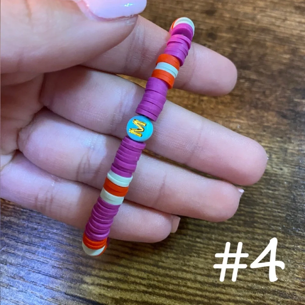 Colorful Beaded Bracelet - Picture 5 of 16